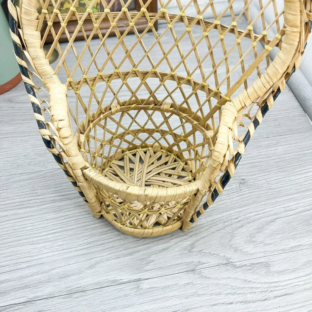 Vintage Wicker Peacock Chair Plant Holder - Black Accent Decor‎